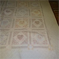 HEART & SQUARE QUILT