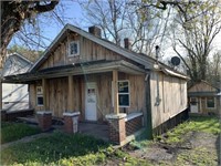 ONLINE ONLY AUCTION!!!  FIXER-UPPER IN DANVILLE KY.
