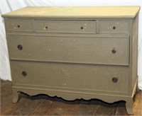 Dresser base w/french feet, 3 drawers over 2