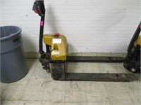 BIG JOE Electric Pallet Jack