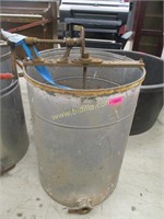 WALTER KELLEY CO Honey Extractor