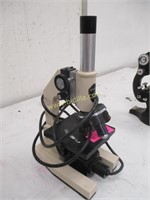 SWIFT 96 Series Microscope with Light Source