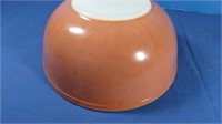 Vintage Pyrex Bowls-Pink(9"),Brown(10 1/2")