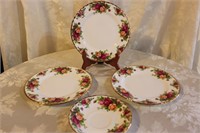 3+ PLATES ROYAL ALBERT "OLD COUNTRY ROSES" 1962