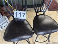 2 bar stools - 43h