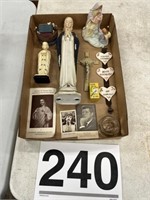 Religious items - figurines, cards and misc
