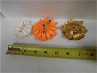 Jewelry - Floral Pins/Brooches (3)