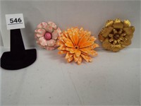 Jewelry - Floral Pins/Brooches (3)