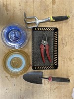 string trimmer line / garden tools