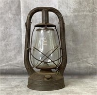 13.5" antique Dietz NY,USA monarch lantern