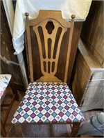 UNIQUELY COVERED SIDE CHAIR - HORSES & HORSESHOES