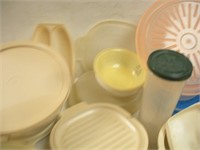 Plastic dishes & cookware