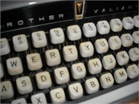 Vintage Brother valiant typewriter