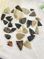 30 ancient primitive arrowheads