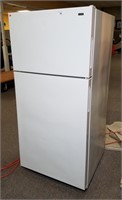 Refrigerator, 5ft Tall, Works Great