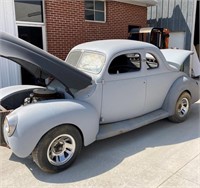 1939 Ford Deluxe Coupe