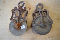 2 Vintage pulleys