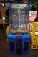 "HOOP IT UP, WORLD TOUR" 2 PLAYER BY ATARI
