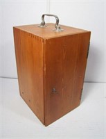 Lot 125  1940s Sargent Stereo Microscope with Case