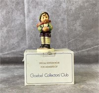 5.25" Goebel  ‘It’s Cold’ figurine Hummel 421