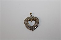 10k yellow gold Diamond Heart Pendant