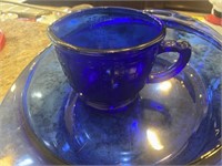 ASSORTED - 4- BLUE GLASS BOWLS / 1- GLASS