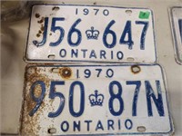 2 1970 license plates