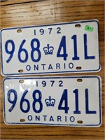 1972 Ontario license plate pair