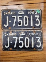 1963 Ontario license plate pair