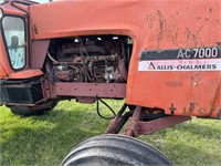 Allis-Chalmers Tractor AC 7000