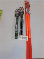 2 Safety Orange Reflective Collars + 2 Cammo Leads