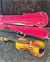 Stradivarius violin made in West Germany