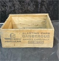 Hercules blasting caps wood box