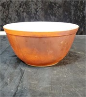 Pyrex orange red colored mixing bowl approx 7
