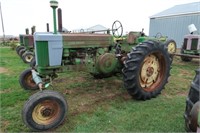 1953 JD 70 Gas Tractor SN:7000811