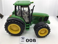 ERTL Plastic John Deere 7330