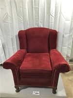 UPHOLSTERED CHAIR WITH WOODEN LEGS