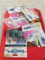 TRAY OF ASSORTED TACKLE, HAND SCALE, MISC