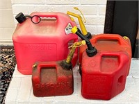 4 gas cans jugs