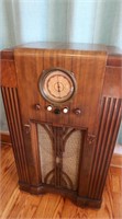 Vntg Fidelitone Hibbard Spencer Bartlett&Co Radio