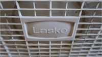 Lasko 20" Box Fan,Health-o-meter Scale,Solar Light