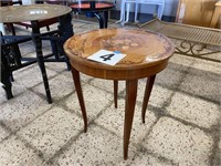 MUSICAL ACCENT TABLE 17” R X 20” T