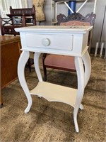 SIDE TABLE W/DRAWER 31” T X 20” W X 11” D
