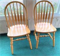 2 amish oak chairs