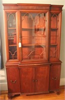 Vintage China Cabinet w/ 2 Shelves
