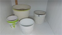 4 white ceramic pots planters