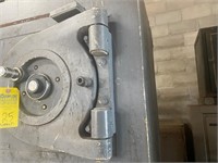 SAFE - SINGLE ROUND DOOR - GRAY - INTERIOR METAL