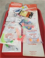 TRAY OF ASSORTED LURES AND FLOUNDER RIGS