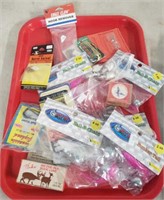 TRAY OF ASSORTED JIG HEADS, MISC TACKLE
