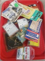TRAY OF ASSORTED TACKLE, TERMINAL TACKLE